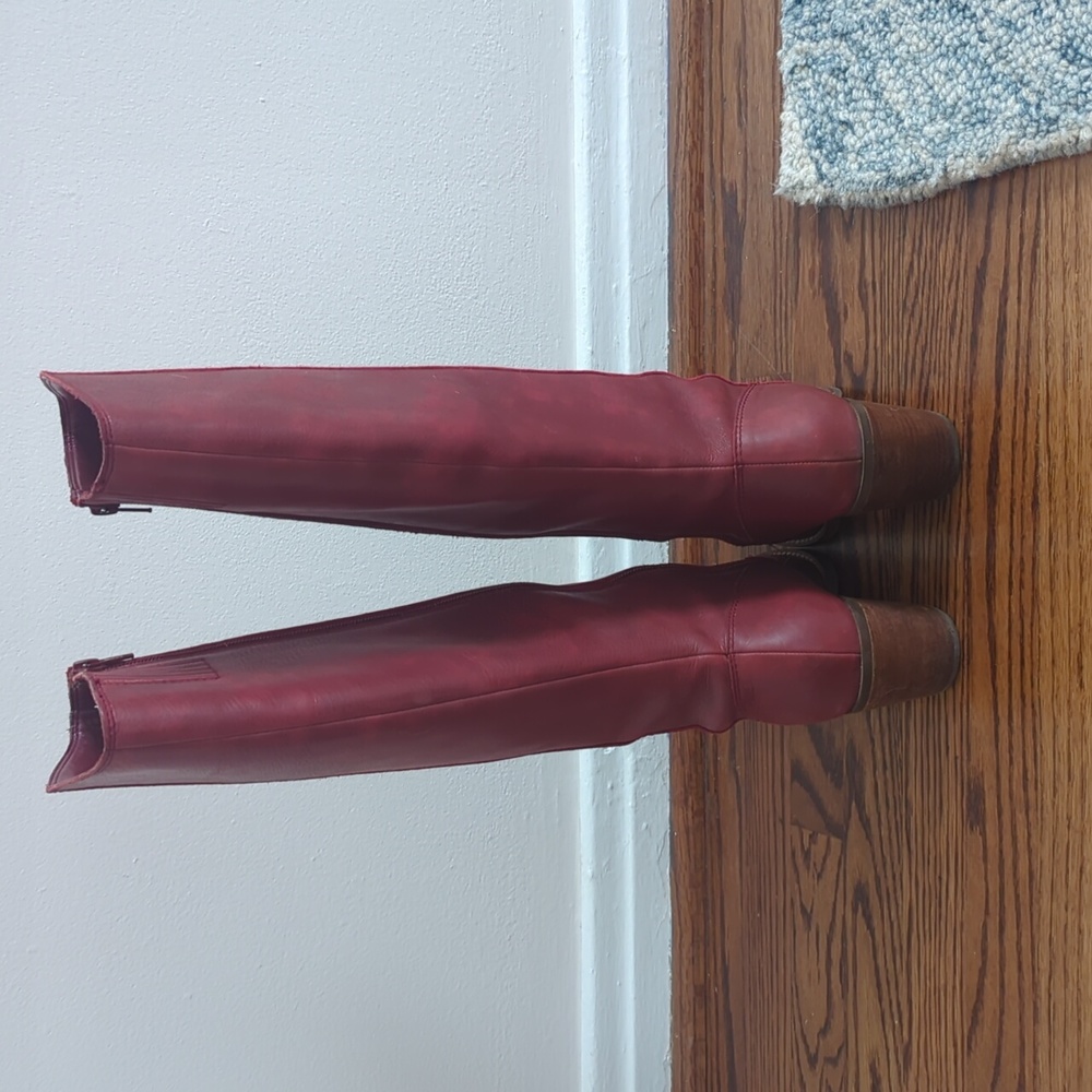 Seychelles Tall Red Leather Heeled Boots - Picture 9 of 10
